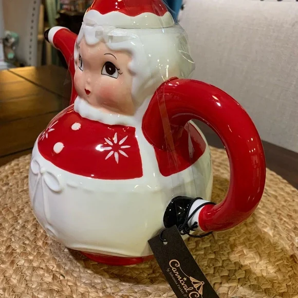 Johanna Parker Mrs Claus’s Teapot HTF